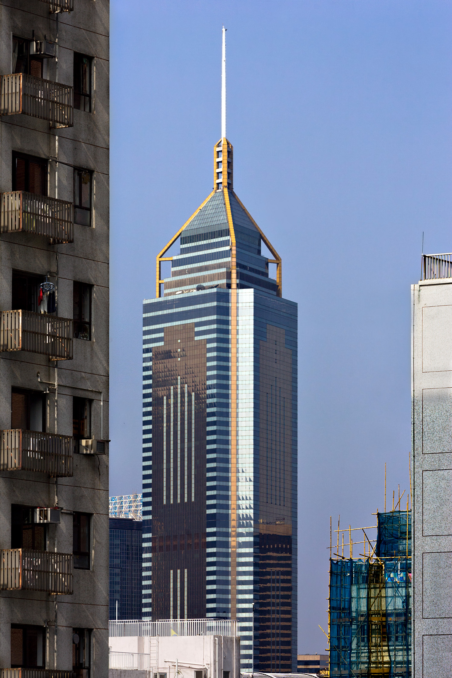 Central Plaza, Hong Kong - View from Stubbs Road. © Mathias Beinling